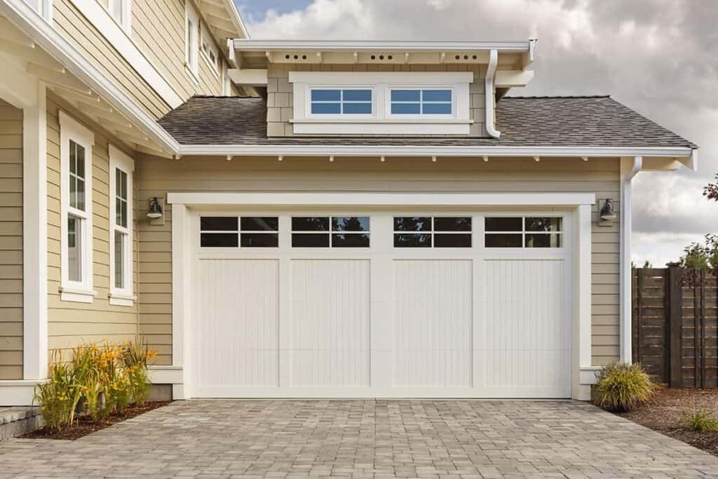 Sonax Geschäft 11 Sonax Geschäft -Sonax Geschäft home garage door hero 1024x683 1